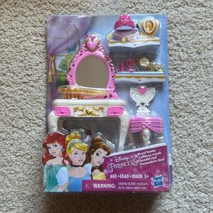 NWT Disney Princess Royal Vanity